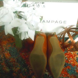 Rampage Camel Zipper Ankle Heels Size 8.5